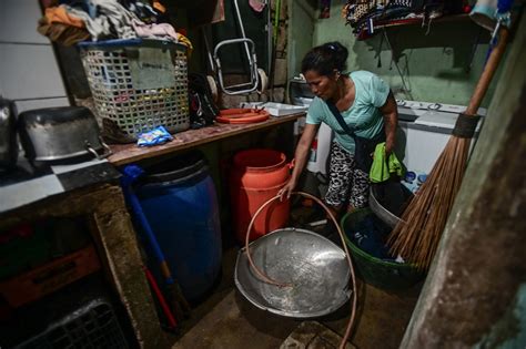 Maynilad's 'indefinite' daily water interruption in 6 .